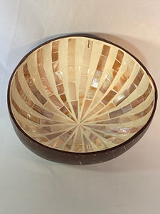 Coconut Shell Bowl - Cream & Abalone Lines
